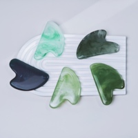 Planche de massage Gua Sha en résine en forme de cœur pour le visage, anti-âge, anti-rides, drainage lymphatique, relaxation, soin de beauté, outil pour le visage