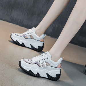 2025 nuove <span class=keywords><strong>scarpe</strong></span> <span class=keywords><strong>da</strong></span> donna estive all'ingrosso <span class=keywords><strong>scarpe</strong></span> <span class=keywords><strong>da</strong></span> <span class=keywords><strong>Tennis</strong></span> <span class=keywords><strong>da</strong></span> donna Casual a fondo piatto <span class=keywords><strong>con</strong></span> <span class=keywords><strong>tacco</strong></span> crescente - Product Image 3