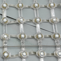 Écran LED à grille flexible transparent irrégulier, mur rideau, plafond, affichage publicitaire à pixels, éclairage ponctuel, éclairage intérieur et extérieur
