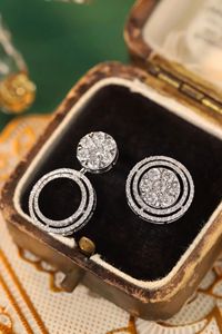Pendientes de Diamantes Transformables de Oro de 18K Originales de Xinfly, Nuevo Diseño de Joyería para Mujer Que Se Puede Usar de Múltiples Formas - Product Image 4