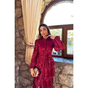 Robe de soirée vintage bordeaux en organza superposé, taille empire, col montant, coupe trapèze, avec détails transparents - Product Image 4