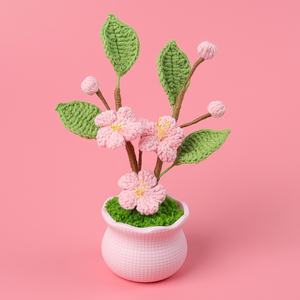 Fini à la main Crochet fil rose <span class=keywords><strong>fleur</strong></span> en pot plante fille coeur décoration <span class=keywords><strong>de</strong></span> bureau noël saint valentin en gros - Product Image 5