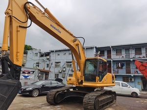 Los componentes del núcleo de la máquina excavadora usada Komatsu PC300 de 30 toneladas incluyen el motor 1 año de garantía - Product Image 2