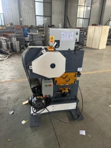 Máquina Combinada de Punzonado y Corte de Alto Rendimiento y Rentable con Múltiples Funciones y 5 Estaciones - Product Image 3