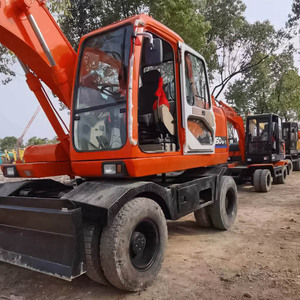 Excavatrice sur chenilles Doosan DH150 2018, 15 tonnes, pelle hydraulique, capacité de la benne de 0,6 m³, puissance de 110 kW, prix avantageux, haute performance - Product Image 3