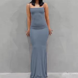 Nouvelle arrivée, robe d'été de haute qualité pour femmes, robe sexy à col en V et manches bouffantes, robe moulante en coton 100% Elgangt pour femmes - Product Image 5