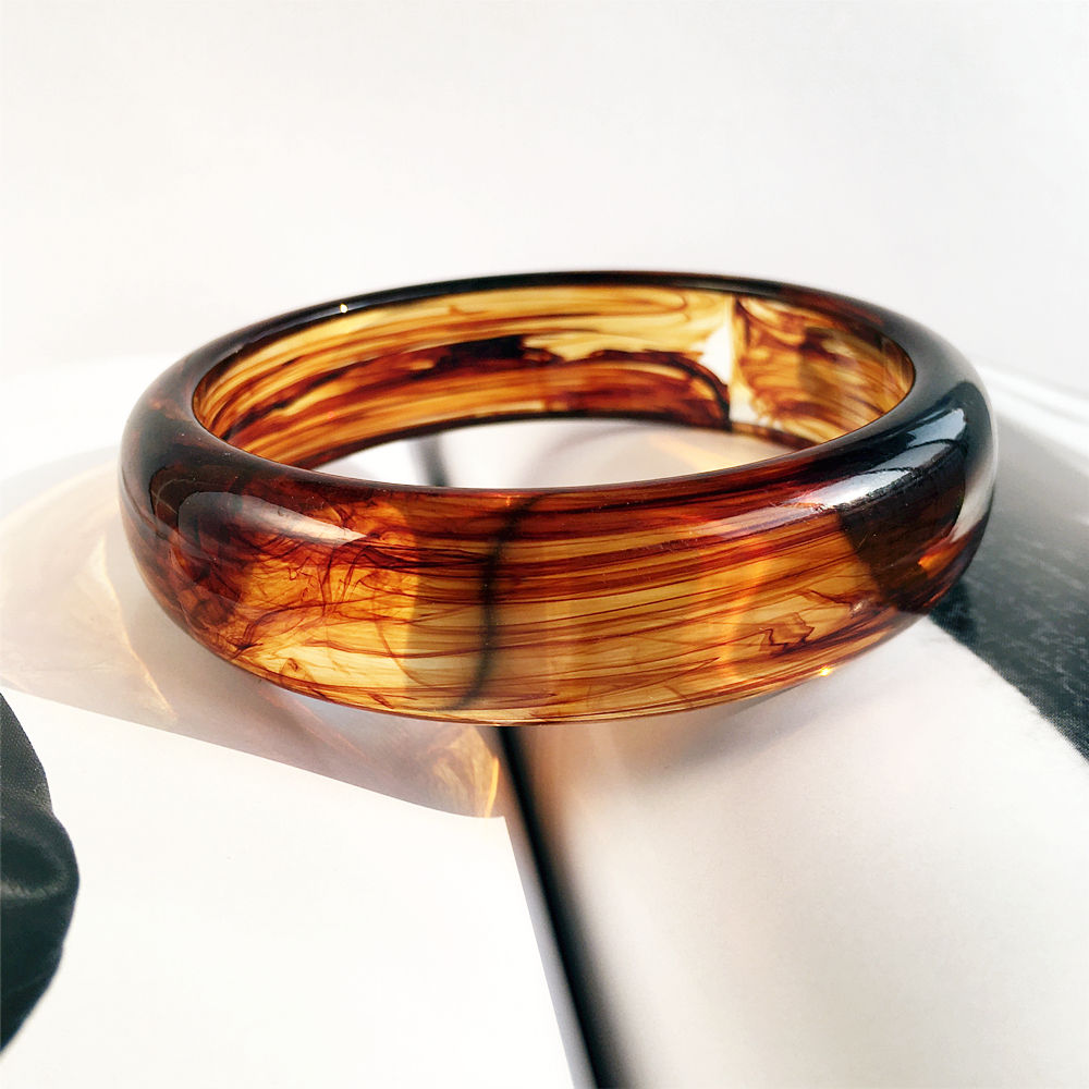 69 มม. สีน้ำตาลใส