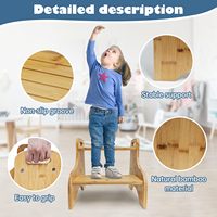 Tabouret moderne en bambou à 2 étapes coins arrondis antidérapants pour la cuisine, la salle de bain, le lavage des mains, le brossage naturel des dents, l'entraînement aux toilettes