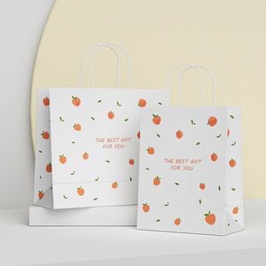 Sac en papier kraft blanc personnalisé avec logo imprimé, taille sur mesure, pour un jour spécial, mariage, sac cadeau personnalisé avec poignée - Product Image 5