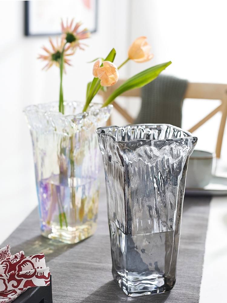 Factory Produced Wholesale Glass Flower Vase for Home Decor