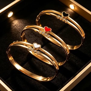 Elegante Brazalete de Acero Inoxidable con Zirconia en Forma de Corazón para Mujer, Brazalete Abrible, Pulsera, Joyería Metálica, Accesorios, Regalo para Fiesta - Product Image 6
