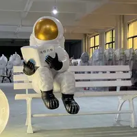 Özelleştirilmiş ucuz astronot figürü dış mekan fiberglas 3D spaceman hayvan heykel süslemek için açık alan