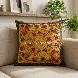 Meilleure qualité fabriqués à la main brodé housses de coussin forme carrée tricoté pour la maison hôpital Designer prix de gros inde - Product Image 3