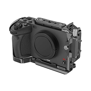 Cage SmallRig pour <span class=keywords><strong>Sony</strong></span> <span class=keywords><strong>FX30</strong></span> avec pince pour câble HDMI, surface noire classique brillante, rail NATO, conception modulaire, compatible caméra - Product Image 1