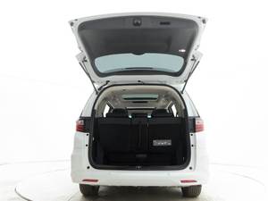 <span class=keywords><strong>Honda</strong></span> Odyssey 2018-2021, <span class=keywords><strong>7</strong></span> <span class=keywords><strong>Plazas</strong></span>, Volante a la Izquierda, Asientos de Cuero, Neumáticos R17, Automático, Auto Usado - Alto Valor - Product Image 3