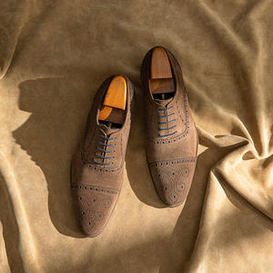 การออกแบบให้มีการเจาะด้วยเลเซอร์ทำมือตามสั่ง-รองเท้าผู้ชายที่เป็นทางการและหรูหราคลาสสิกสำหรับธุรกิจและพักผ่อน - Product Image 1