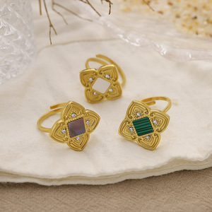 Miradia Cung Điện Phong Cách Của Phụ Nữ Đồ Trang Sức 18K Vàng-Mạ Thép Không Gỉ Dát Với Màu Xanh Lá Cây <span class=keywords><strong>Shell</strong></span> Có Thể Điều Chỉnh Không Phai Mở Vòng - Product Image 2