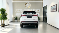 Meilleur SUV familial 2026 JETOUR X70 Plus 7 places 1.5T/1.6T CVT Triple écran Cockpit Cuir Conduite à gauche Exportation directe usine