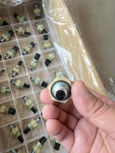 Nuevo para <span class=keywords><strong>BMW</strong></span> Sensor <span class=keywords><strong>de</strong></span> presión <span class=keywords><strong>de</strong></span> aceite 12618613333 Modelos 12 61 8 613 333 F22 F30 F10 Compatible - Product Image 3