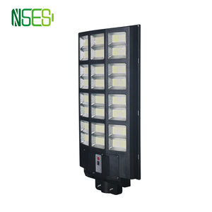 Lumen élevé tout en un lampadaires solaires 3000W 4000W 5000W LED extérieure étanche IP66 lampadaires pour Cites et Rural - Product Image 3