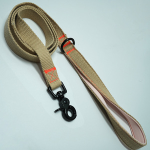 Customizable Eco-Friendly <b>Pet</b> <b>Leash</b>-Nylon Material Metal Hardware Webbing Design Solid Color Logo Personalization Fashion Style - Product Image 1