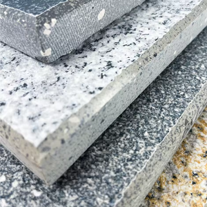 <span class=keywords><strong>Piastrelle</strong></span> in Ceramica Eccezionalmente Resistenti per Vialetti ad Alto Traffico di Veicoli Pesanti e Piazze Pubbliche ad Alto Traffico Pedonale. Antiscivolo per Esterni - Product Image 4