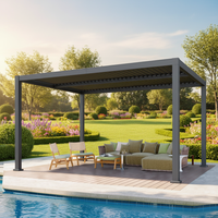 Pergola en aluminium avec toit à lames orientables, stores latéraux incurvés, pavillon écologique pour balcon, hôtel, villa, MOQ flexible