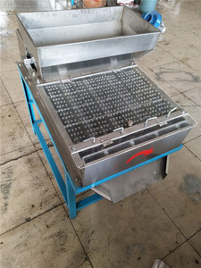 Máquina Automática Comercial para Remover la Piel de Cacahuetes, Máquina Peladora de Maní de Tipo Seco de Alta Eficiencia en Venta - Product Image 6