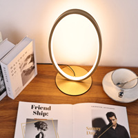Lampe de bureau LED moderne en plastique avec abat-jour annulaire, contrôle par interrupteur, éclairage intérieur et lumière chaude pour la décoration de la maison