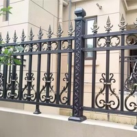 Clôture en alliage d'aluminium de style européen moderne balustrades écologiques mains courantes taille personnalisable couleur 1 an de garantie pour villa