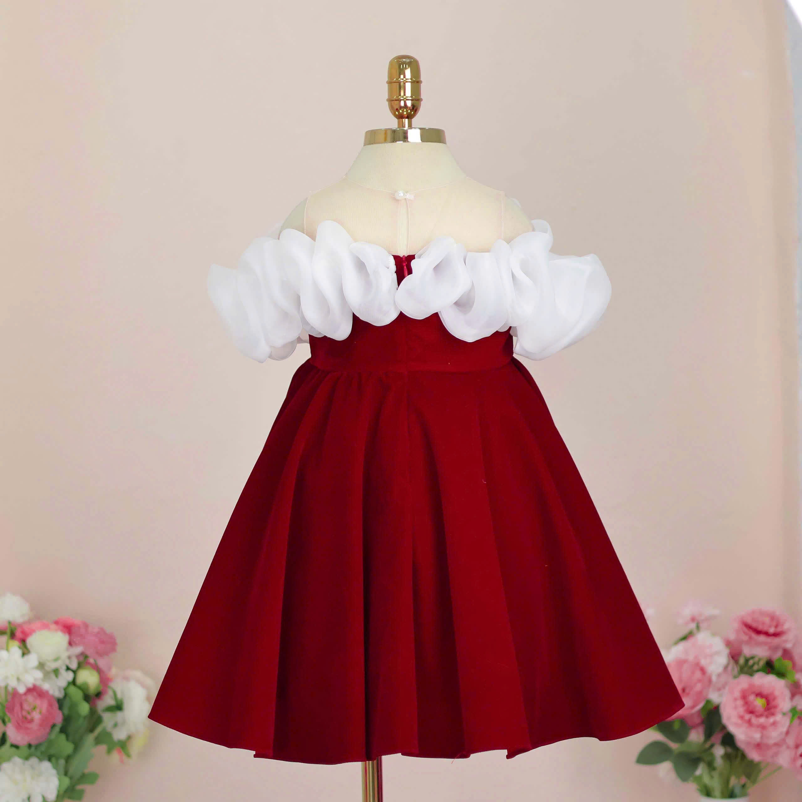 red velvet christmas party dress Red velvet christmas party dress JENNIE MYAN ATELIER