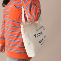 Bas quantité minimale de commande personnalisé couleur Logo coton sac fourre-tout Style de mode sac à provisions réutilisable pour fruits légumes motif géométrique