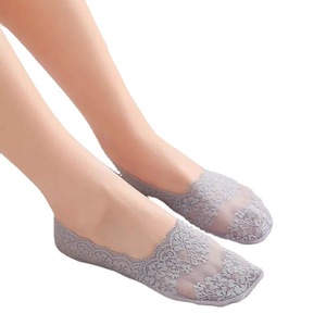 Chaussettes courtes invisibles d'été fines à motif <span class=keywords><strong>de</strong></span> Noël, antidérapantes et compressives, sans talon qui tombe. - Product Image 5