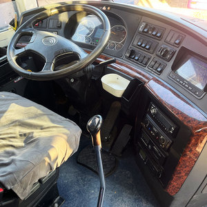 Autobús de lujo <span class=keywords><strong>Yutong</strong></span> de 60 plazas con transmisión automática eléctrica y diésel, autobuses urbanos usados a la venta a un precio barato, fabricados en China - Product Image 5