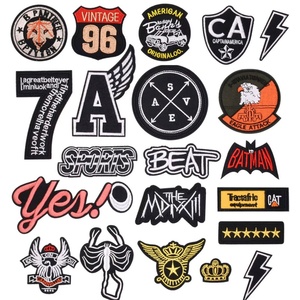 Parches Bordados Personalizados con Nombre y Logotipo, Parches de Sublimación Bordados - Product Image 3