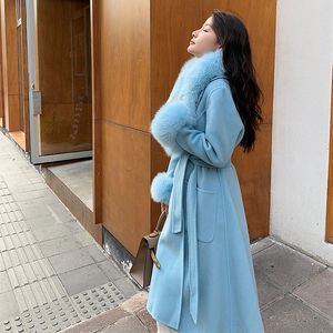 Женское длинное пальто из меха альпаки - Product Image 6