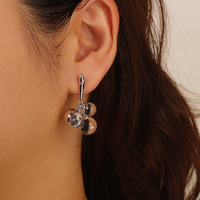 Boucles d'oreilles pendantes tendance en argent sterling 925 avec quartz clair plaqué platine, pierre précieuse à la mode
