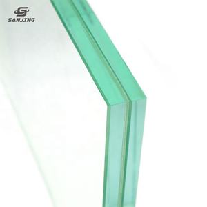 Chine fabricants <span class=keywords><strong>M2</strong></span> <span class=keywords><strong>prix</strong></span> 10 10 10mm d'épaisseur PVB verre feuilleté clair 30mm panneaux de verre de passerelle de <span class=keywords><strong>sol</strong></span> de sécurité livraison rapide - Product Image 1
