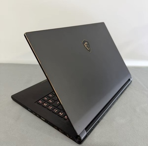 Portátiles <span class=keywords><strong>para</strong></span> Juegos en Oferta, Portátil Usado M-S-I GS65, I7 9ª Gen., 16 GB, 512 GB SSD, RTX2060 (6G), <span class=keywords><strong>Diseño</strong></span> Renovado, Portátil <span class=keywords><strong>para</strong></span> Entretenimiento - Product Image 6