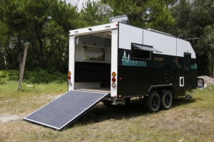 Camper 4x4 Ecocampor 2023, vente chaude, remorque de transport de jouets de 19 pieds avec <span class=keywords><strong>toilette</strong></span> <span class=keywords><strong>Thetford</strong></span> à vendre - Product Image 4