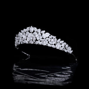 Tiara <span class=keywords><strong>de</strong></span> Novia ROMÁNTICA, Corona <span class=keywords><strong>de</strong></span> Circonita Cúbica para Reina, Princesa, Concurso <span class=keywords><strong>de</strong></span> Belleza - Product Image 2