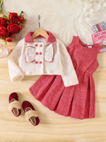 Ensemble bébé 2026 en plaid rouge et blanc, robe longue en viscose à manches longues, manteau en peluche à nœud, cardigan 2 pièces