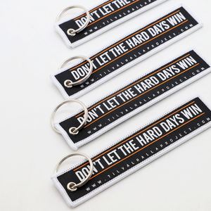 Llavero de Tela con Frase Inspiradora Personalizada para Motivación Personal y Recordatorios Diarios - Product Image 2