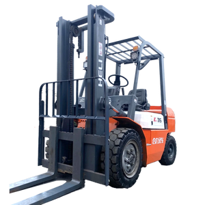 Chariot élévateur diesel d'occasion HELI H3.5XT en promotion |   Capacité de 3,5 tonnes |   Idéal pour le port et la logistique lourde - Product Image 1