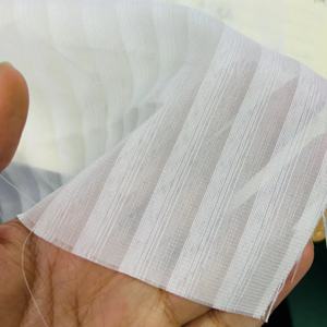 Promotion : Rideaux en <span class=keywords><strong>Organza</strong></span> 100% Polyester Respirant, <span class=keywords><strong>Blanc</strong></span> Doux, à Rayures Ondulées, Jacquard Teint en Fil, Poids Moyen - Product Image 2