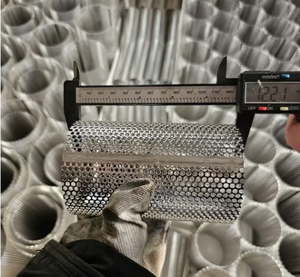 Filtro de Malla de Aluminio 304 316 316L, Tubo Perforado de Acero Inoxidable <span class=keywords><strong>para</strong></span> Sistema de Escape Automotriz - Product Image 4