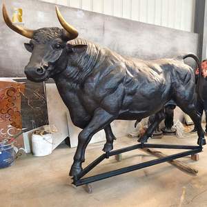 Scultura di Toro in Bronzo su Misura a Grandezza Naturale per Decorazione Esterna - Product Image 3