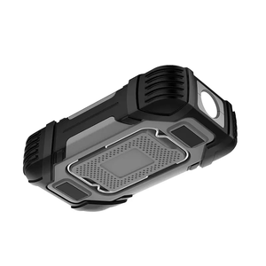 Banque de puissance portable 8000mah avec lampe à LED de camping extérieur IP65 en éclairage de secours certifié ROHS blanc et noir - Product Image 4