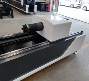 Guangjie Guangjie 2460 Bibo Guangjie Nouveau Découpeur de tubes laser à fibre 3 axes 1,5 kW à moteur refroidi par eau, compatible PLT, 240x6000mm - Product Image 5