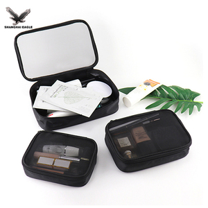 Bolsa de Viaje Cosmética Multifuncional Lavable con Cierre de PVC y Logotipo Personalizado al por Mayor, Organizador de Maquillaje con Color Personalizado - Product Image 3